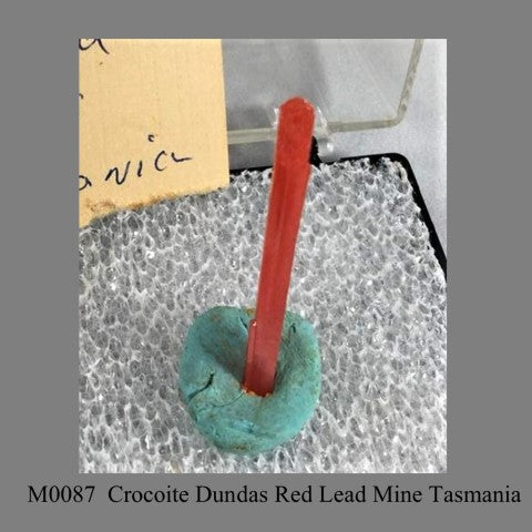 M0087  Crocoite Dundas Red Lead Mine Tasmania