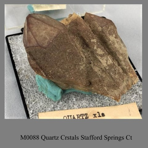 M0088 Quartz Crstals Stafford Springs Ct