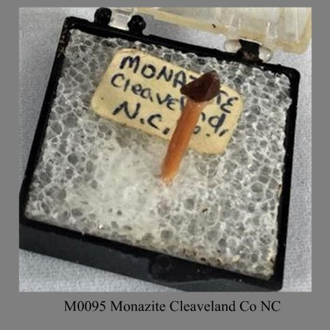 M0095 Monazite Cleaveland Co NC