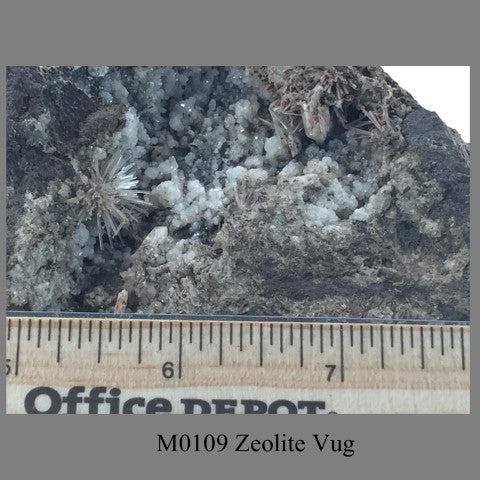 M0109 Zeolite Vug