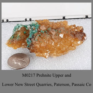 M0218 Malachite crystals on citrine crystal Bisbee Az