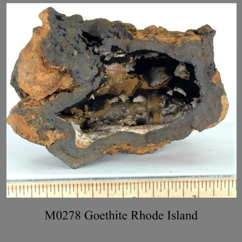 M0278 Goethite Rhode Island