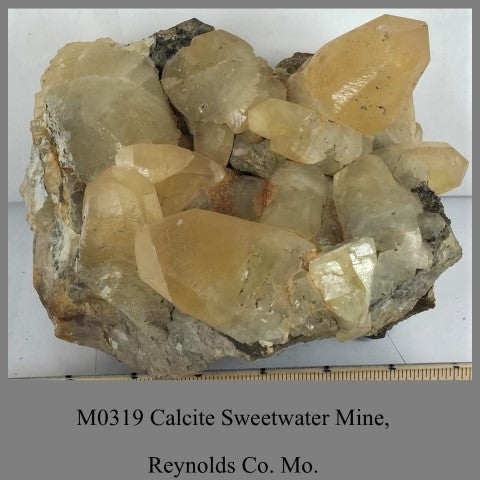 M0319 Calcite Sweetwater Mine, Reynolds Co. Mo.