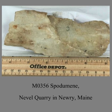 M0356 Spodumene, Nevel Quarry in Newry, Maine