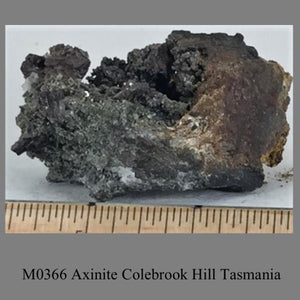 M0366 Axinite Colebrook Hill Tasmania