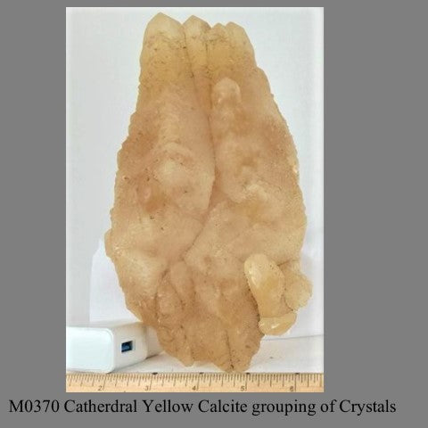 M0370 Cathedral Yellow Calcite grouping of Crystals