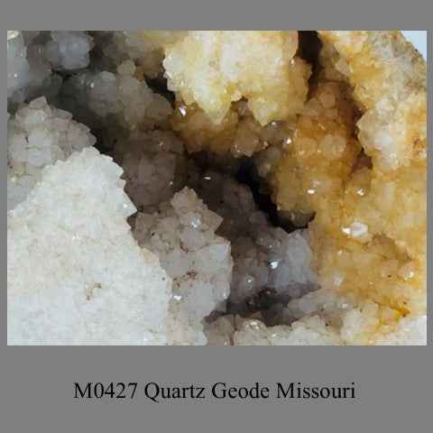 M0427 Quartz Geode Missouri