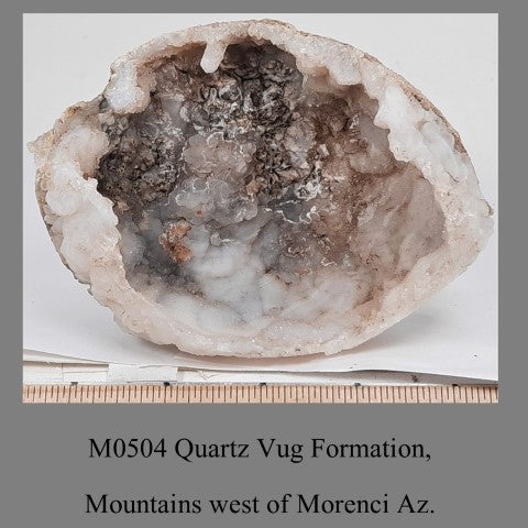 M0504 Quartz Vug Formation, Mountains west of Morenci Az.